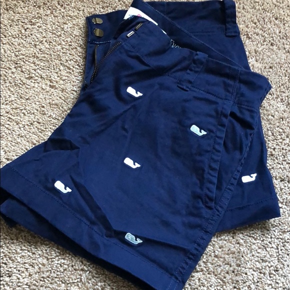 Shorts - Picture 2 of 3